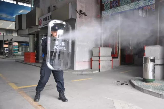 法式催淚防暴盾牌的起源與發(fā)展！